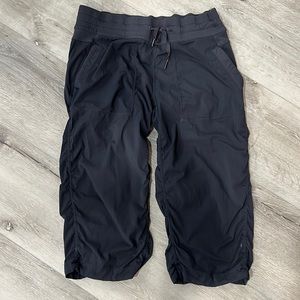 Lululemon Studio Crop - discontinued style. Size 10